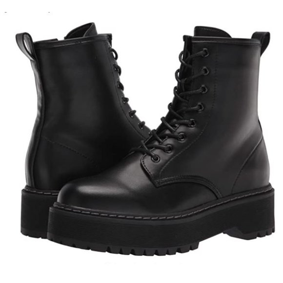 Steve Madden Shoes - Steve Madden Bettyy Platform Combat Boots Size 7 Black Vegan Leather